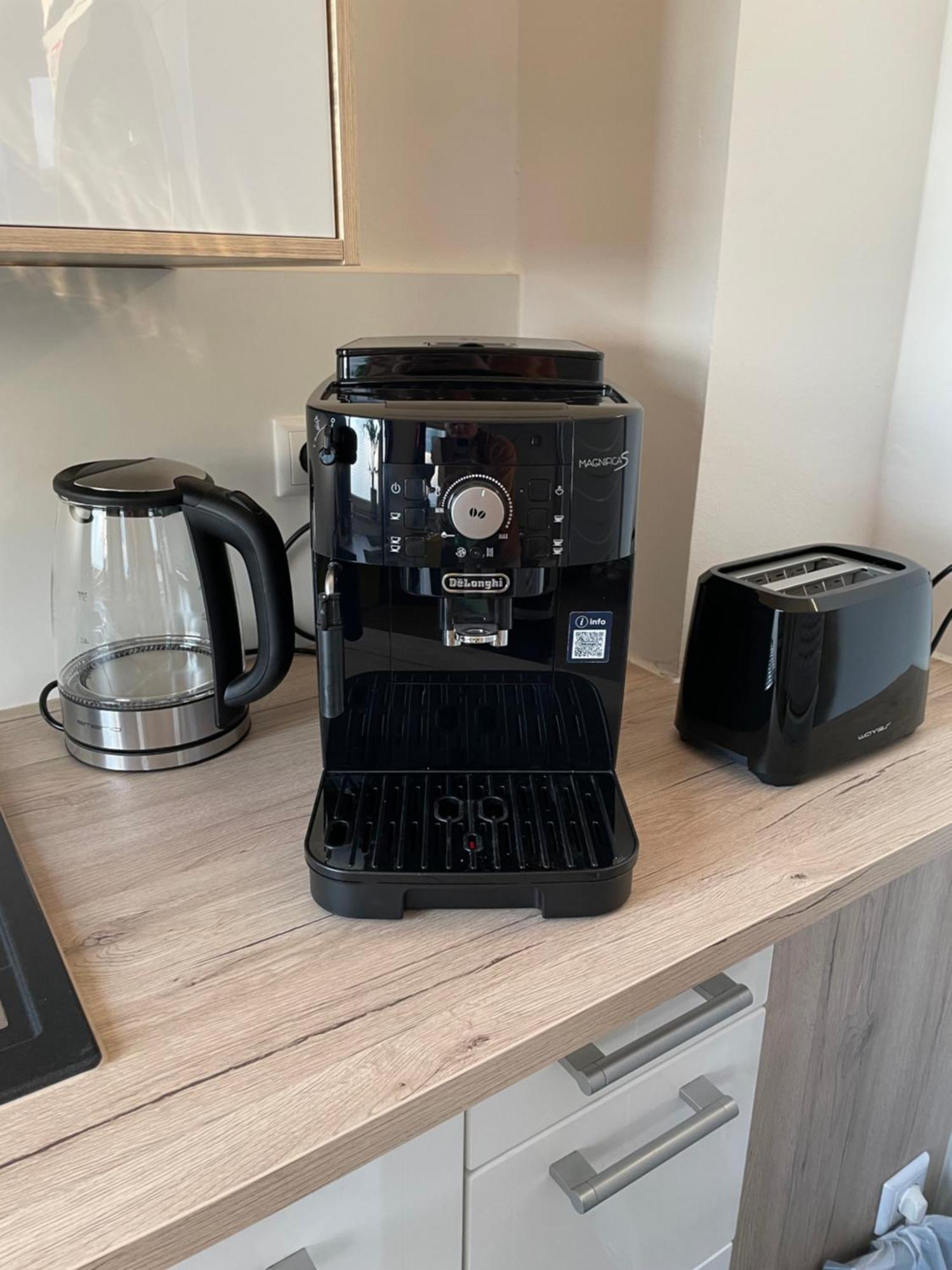 Yay - 65M2 Apartment Am Bahnhof - Smart Tv - Internet - Kaffee - Waschmaschine - Trockner Muehldorf am Inn Bagian luar foto