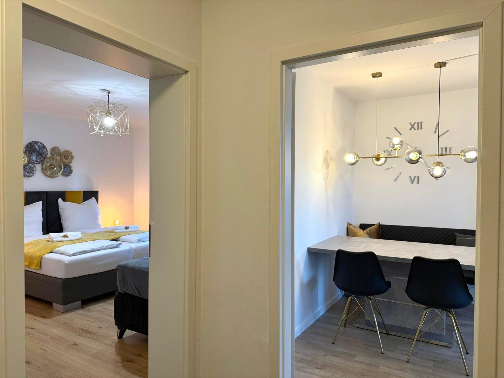 Yay - 65M2 Apartment Am Bahnhof - Smart Tv - Internet - Kaffee - Waschmaschine - Trockner Muehldorf am Inn Bagian luar foto