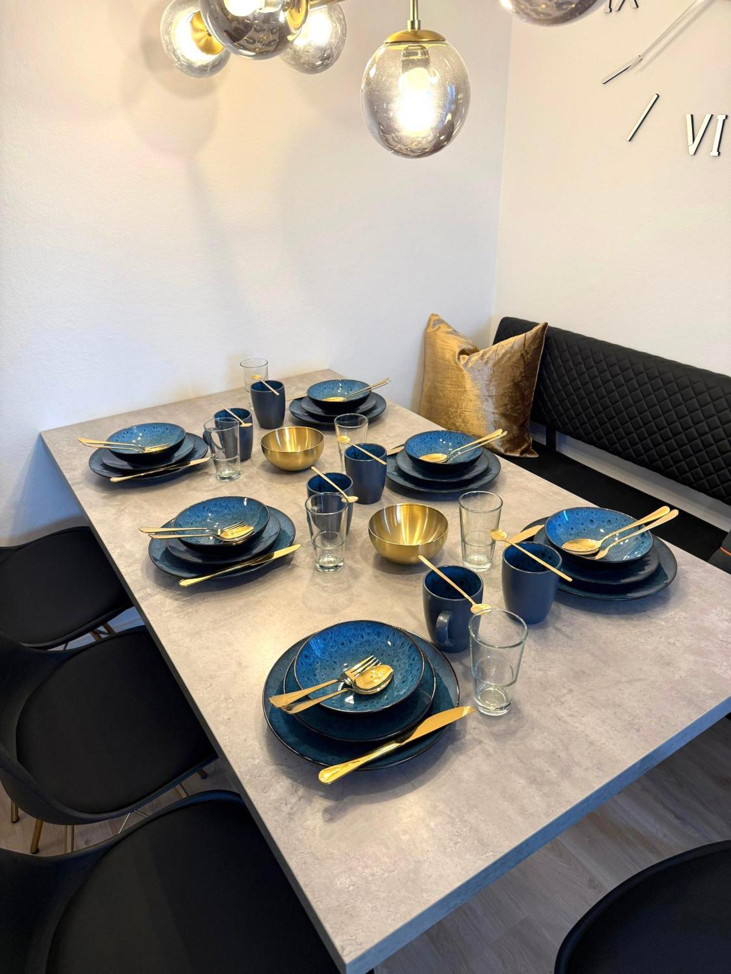 Yay - 65M2 Apartment Am Bahnhof - Smart Tv - Internet - Kaffee - Waschmaschine - Trockner Muehldorf am Inn Bagian luar foto