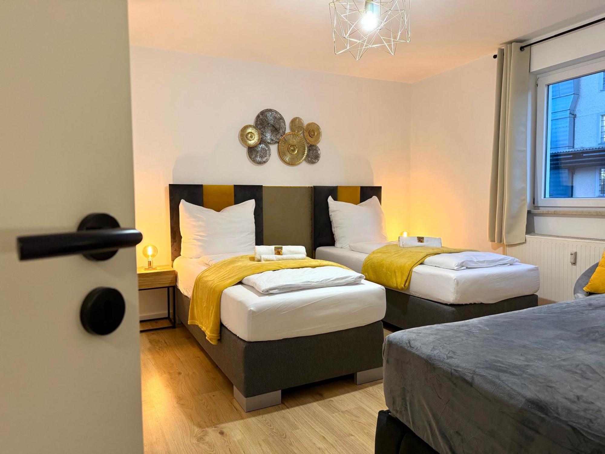 Yay - 65M2 Apartment Am Bahnhof - Smart Tv - Internet - Kaffee - Waschmaschine - Trockner Muehldorf am Inn Bagian luar foto