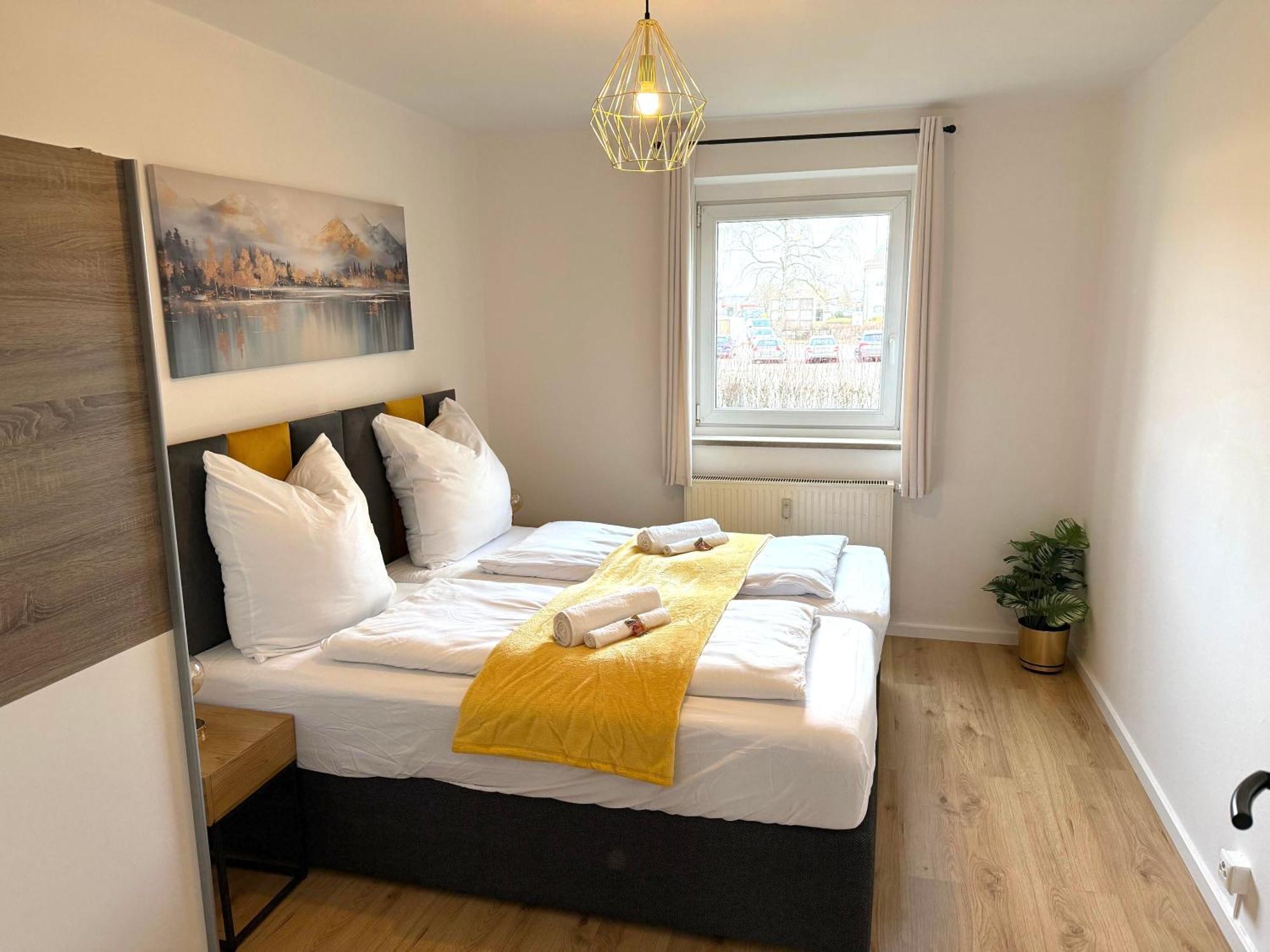 Yay - 65M2 Apartment Am Bahnhof - Smart Tv - Internet - Kaffee - Waschmaschine - Trockner Muehldorf am Inn Bagian luar foto